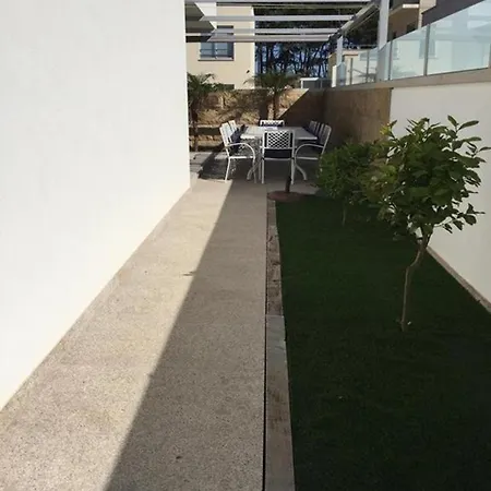 Holiday Rua Campo Do Rio Βίλα Apúlia